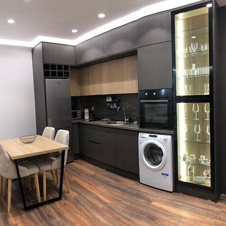 Alajs Apartament Влёра Экстерьер фото