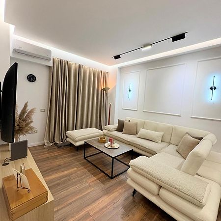 Alajs Apartament Влёра Экстерьер фото