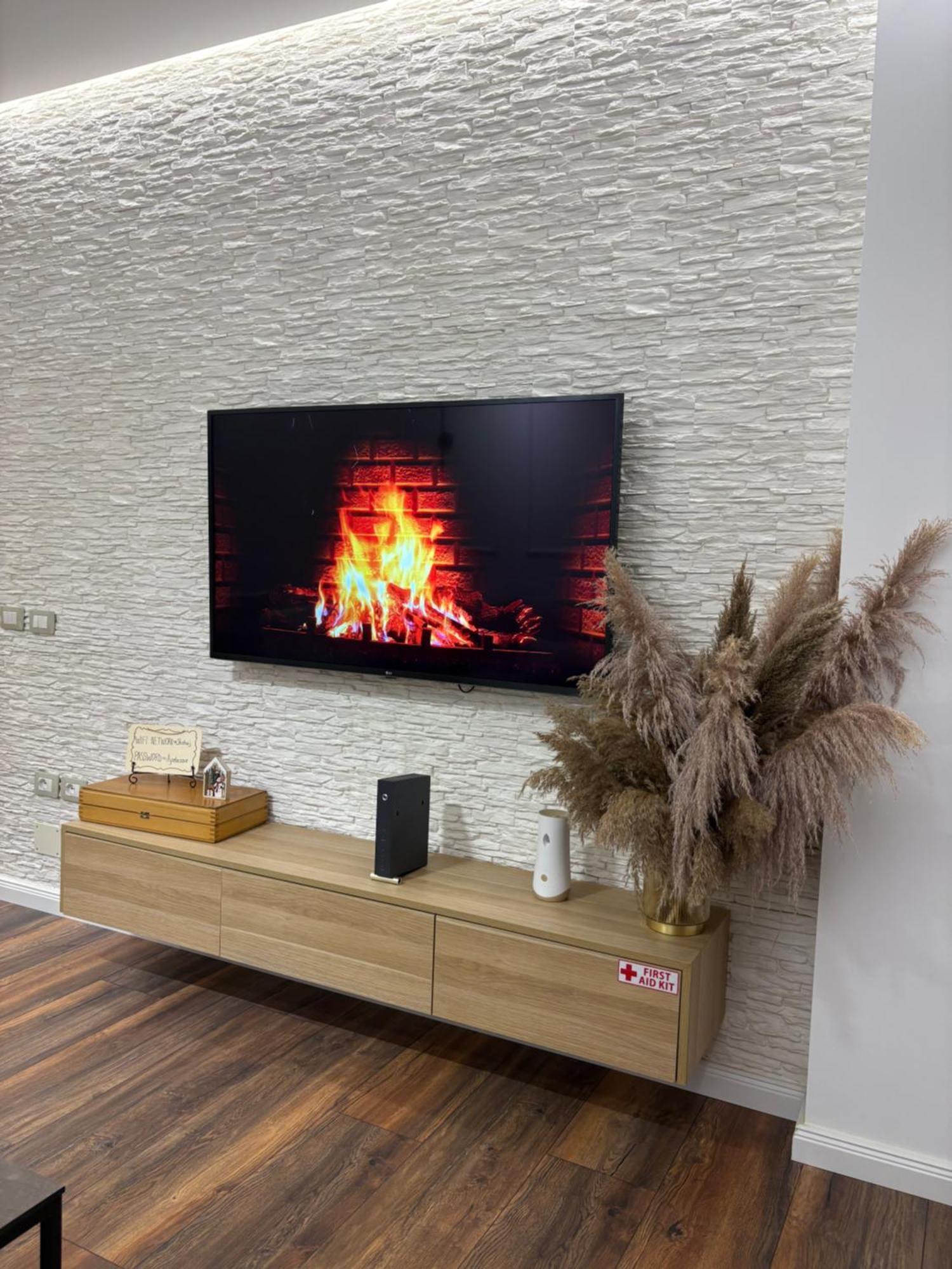 Alajs Apartament Влёра Экстерьер фото